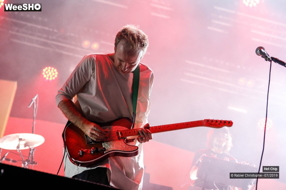 23/28 photos du spectacle Hot Chip