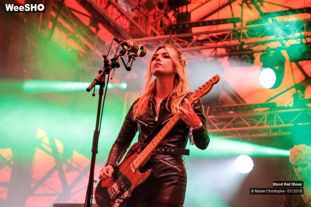 28/31 photos du spectacle Blood Red Shoes