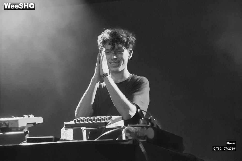 10/10 photos du spectacle Bisou