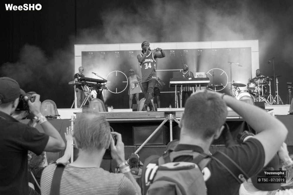 13/17 photos du spectacle Youssoupha