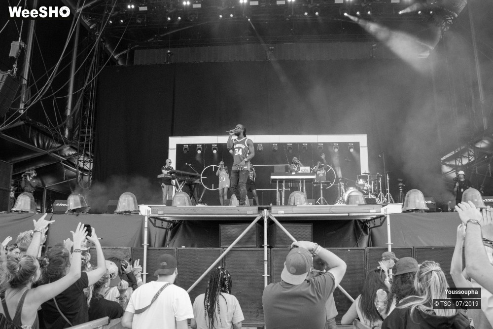 15/17 photos du spectacle Youssoupha