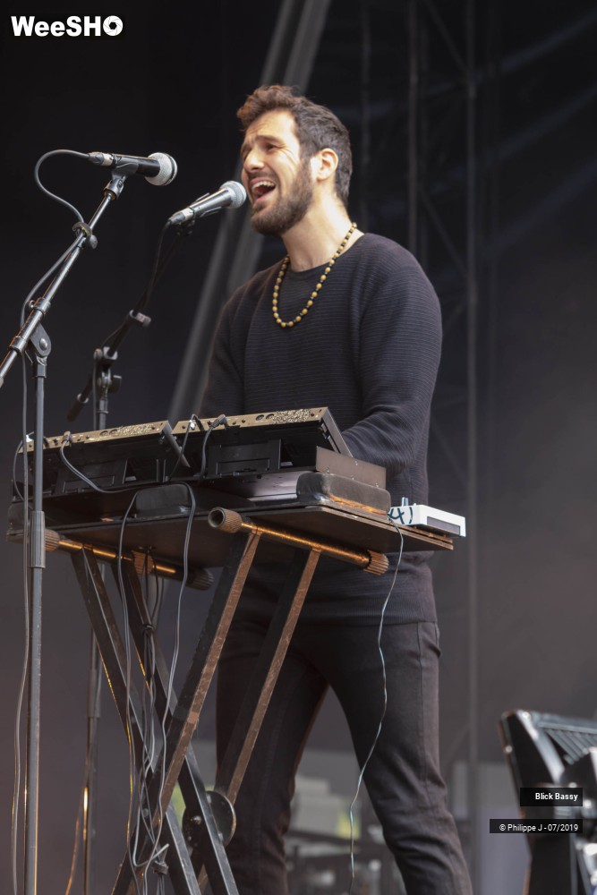 6/9 photos du spectacle Blick Bassy