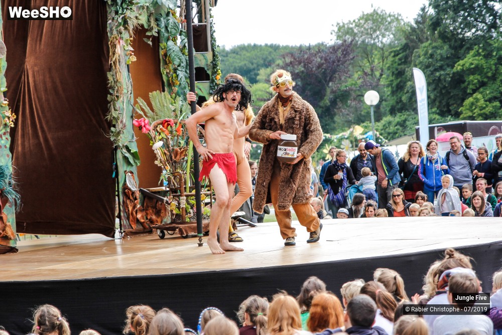 34/38 photos du spectacle Jungle Five