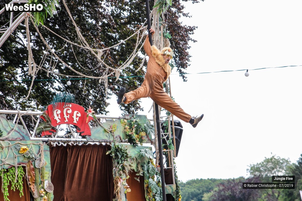 36/38 photos du spectacle Jungle Five