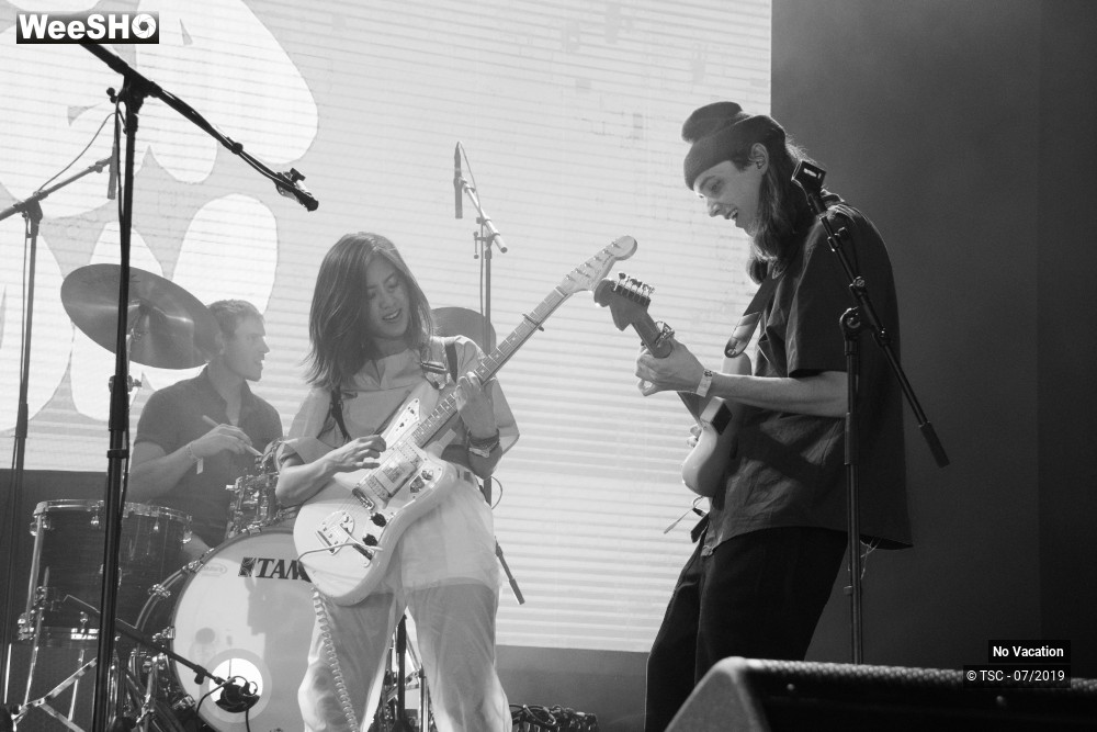6/7 photos du spectacle No Vacation 