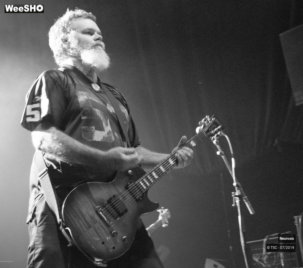 4/10 photos du spectacle Neurosis