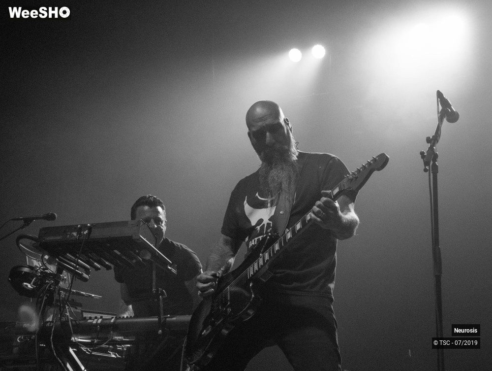 9/10 photos du spectacle Neurosis