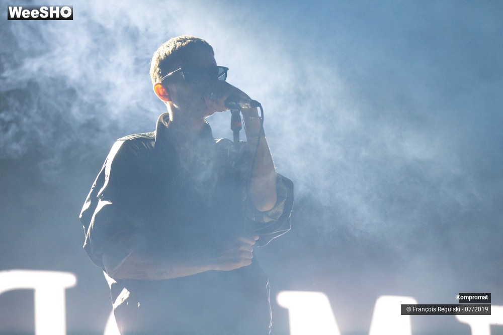 8/13 photos du spectacle Kompromat