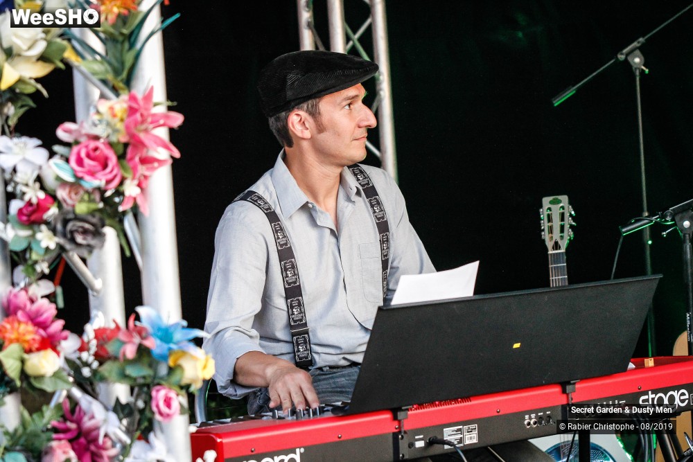 34/42 photos du spectacle Secret Garden and the Dusty Man