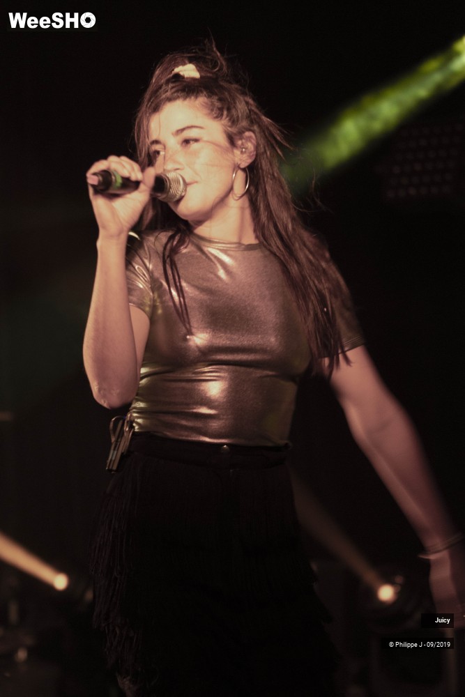 6/10 photos du spectacle Juicy
