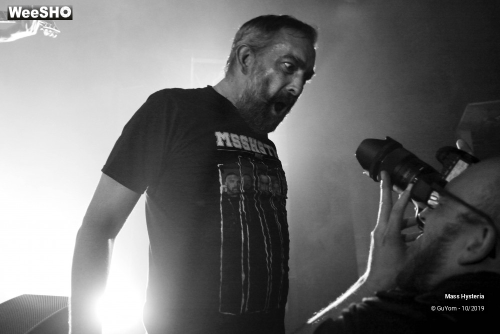 11/39 photos du spectacle Mass Hysteria