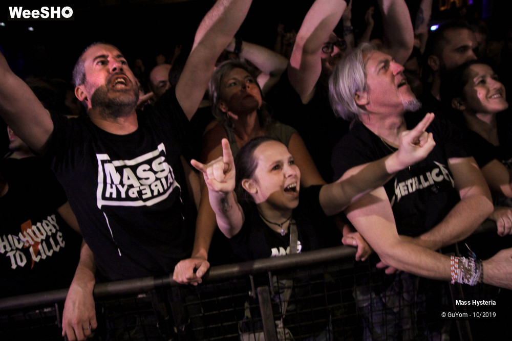26/39 photos du spectacle Mass Hysteria