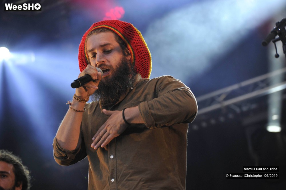 16/33 photos du spectacle Marcus Gad and Tribe
