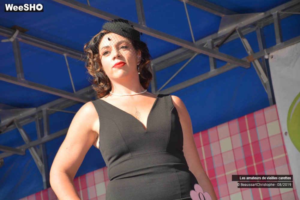 42/51 photos du spectacle Election Miss Béthune Rétro 2019