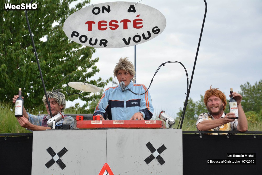 25/45 photos du spectacle On a testé pour vous