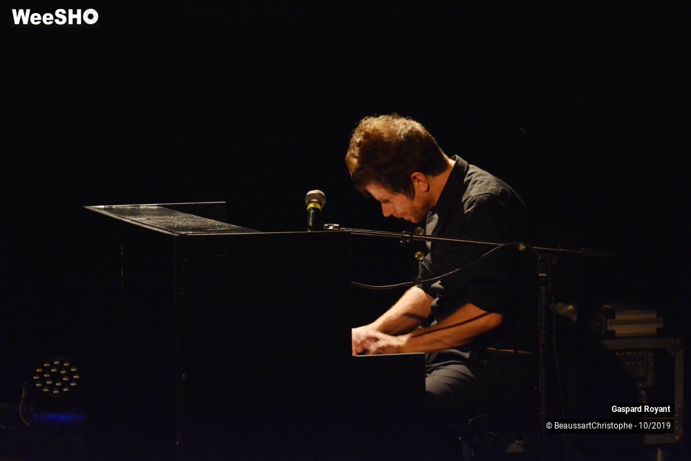 11/27 photos du spectacle Gaspard Royant 