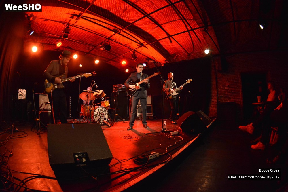 21/24 photos du spectacle Bobby Oroza