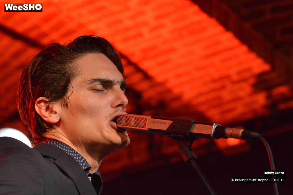 23/24 photos du spectacle Bobby Oroza