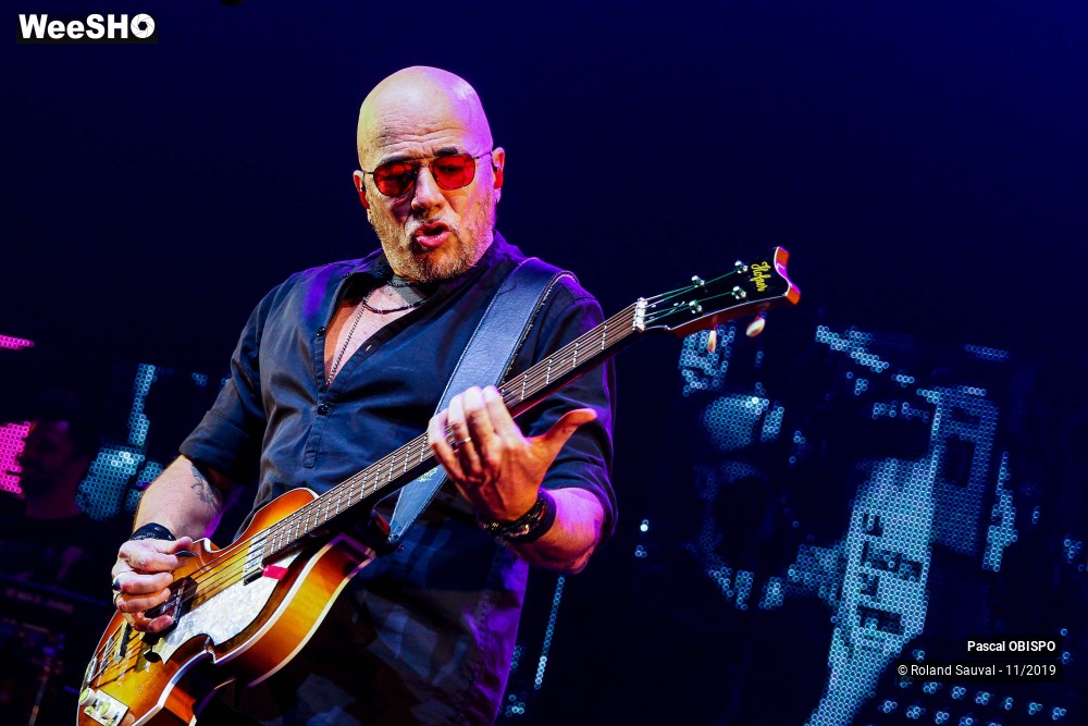 12/50 photos du spectacle Pascal Obispo