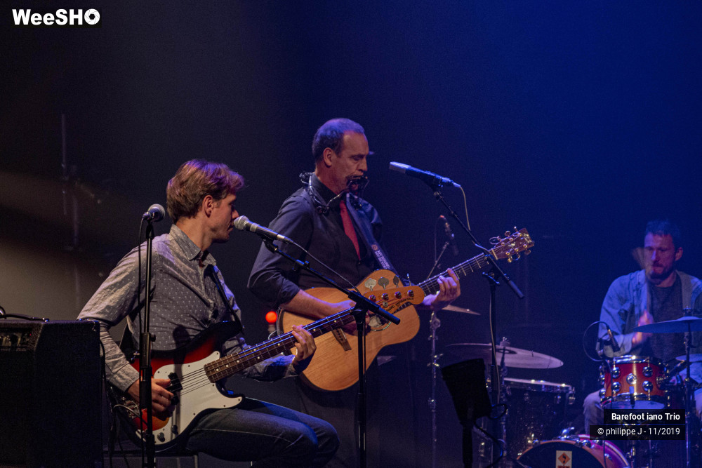 3/11 photos du spectacle Barefoot iano Trio