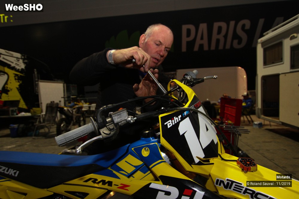 30/44 photos du spectacle Ambiance Supercross Paris 2019