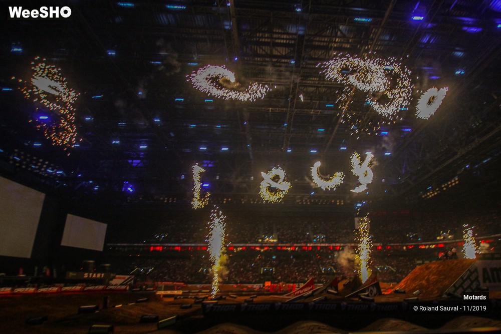 31/44 photos du spectacle Ambiance Supercross Paris 2019