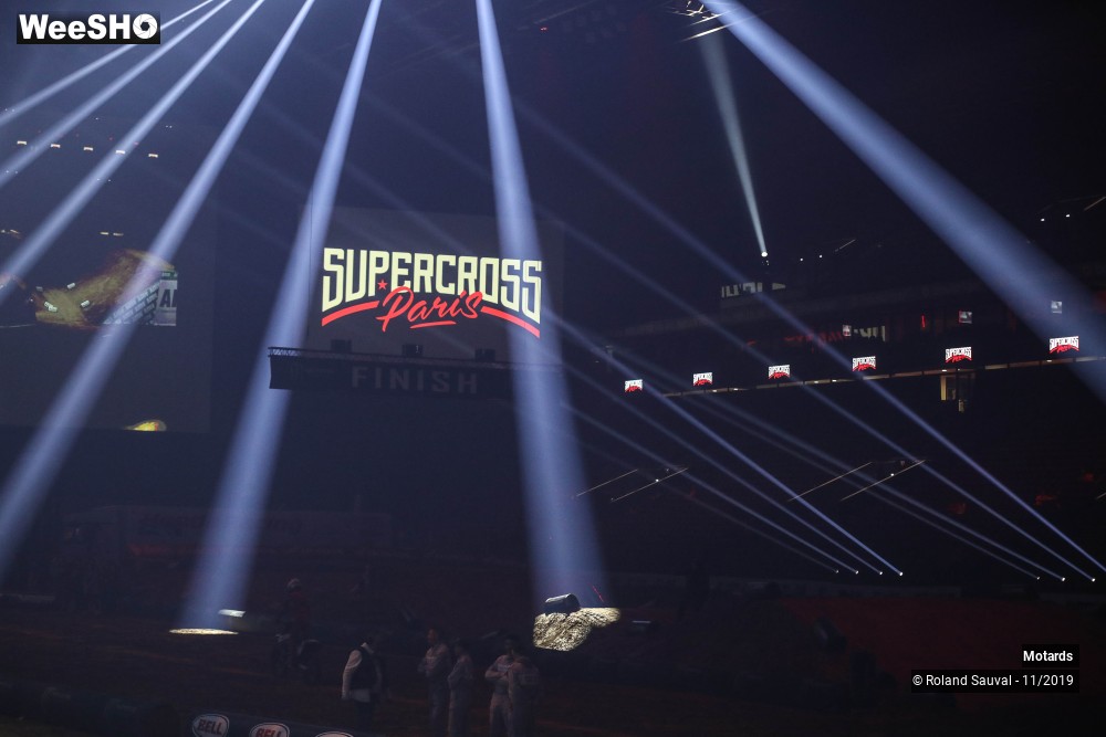 40/44 photos du spectacle Ambiance Supercross Paris 2019