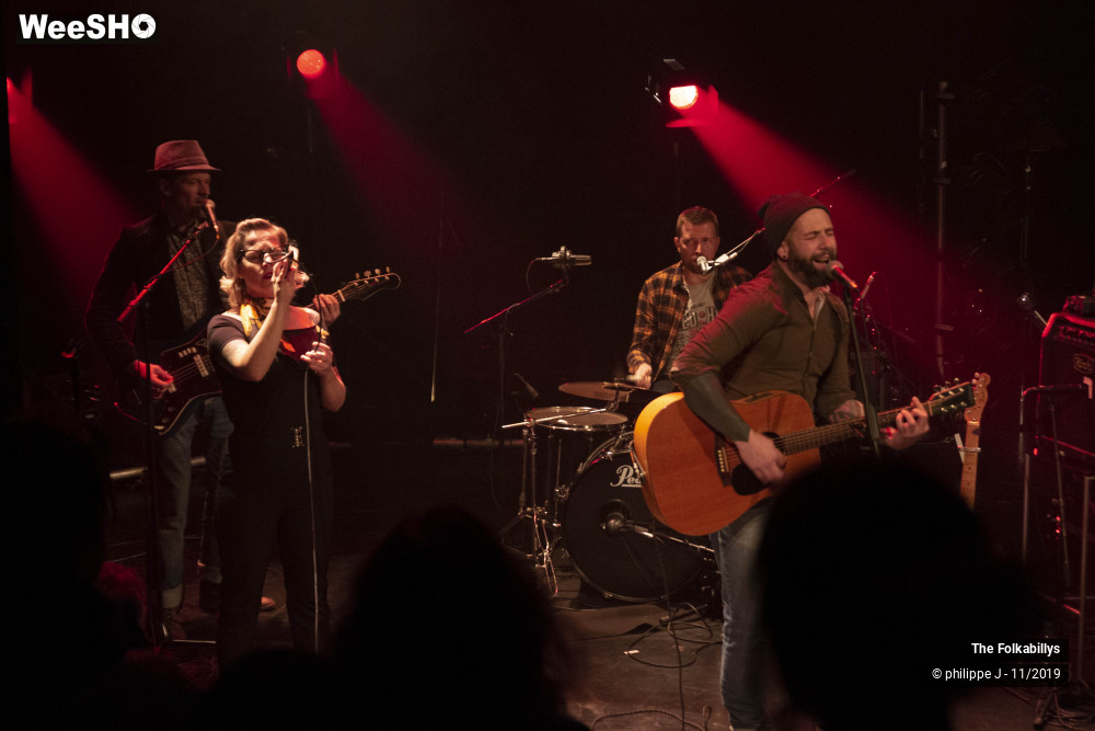 3/10 photos du spectacle The Folkabillys