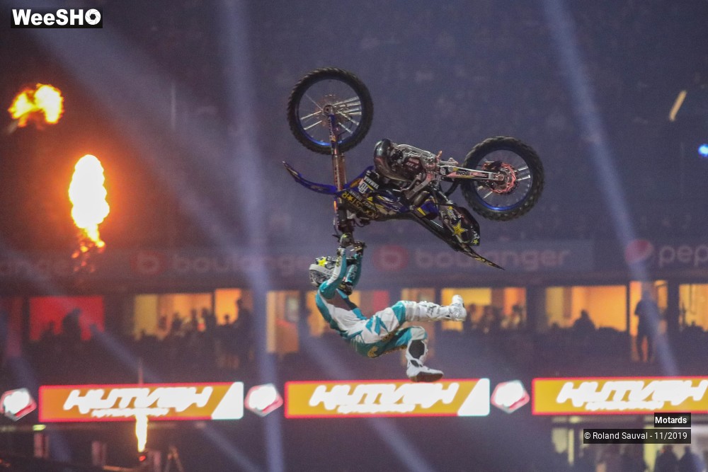 13/37 photos du spectacle F M X