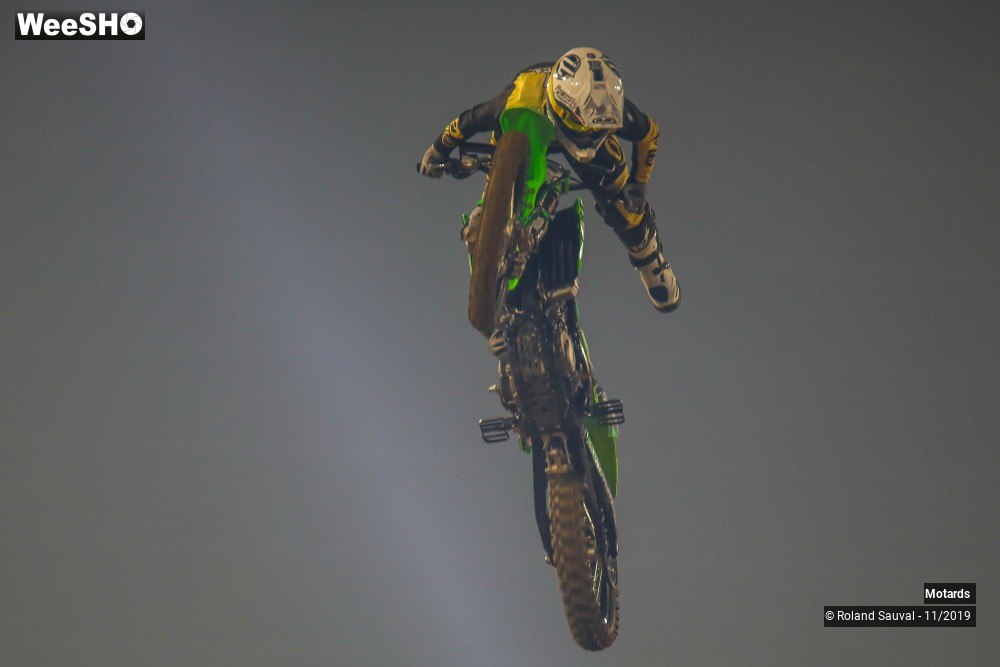 36/37 photos du spectacle F M X