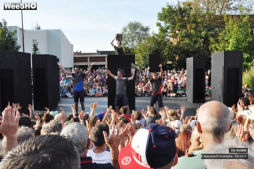 8/32 photos du spectacle Split