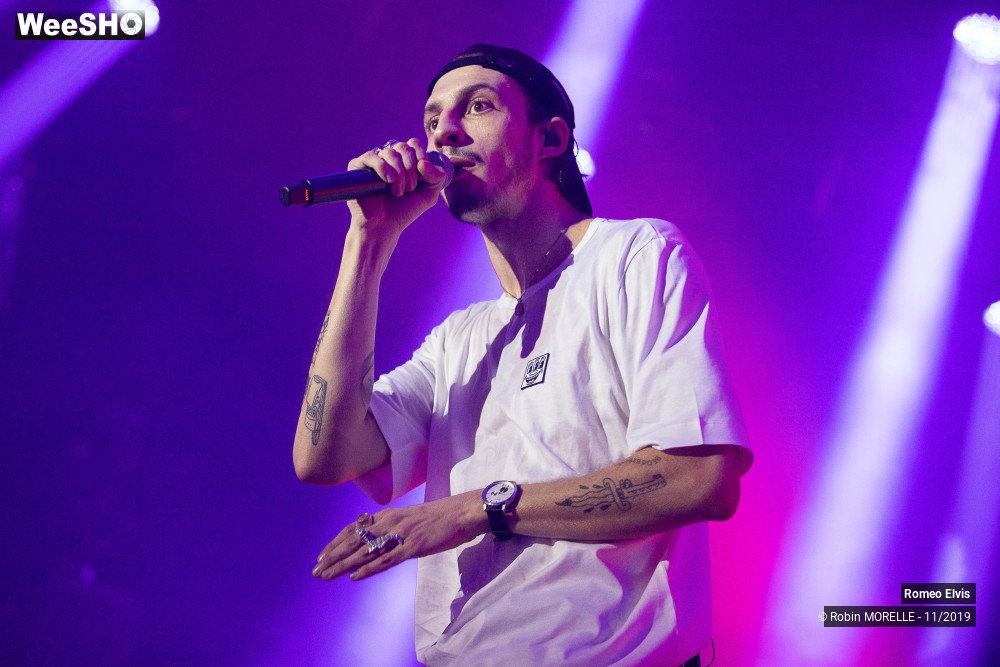 38/50 photos du spectacle Roméo Elvis