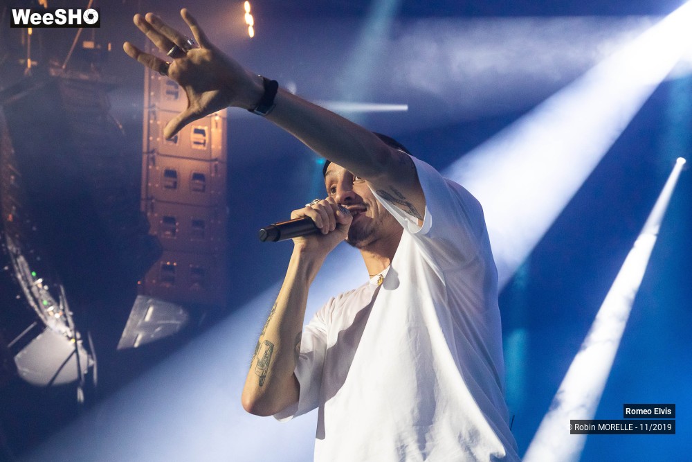 49/50 photos du spectacle Roméo Elvis