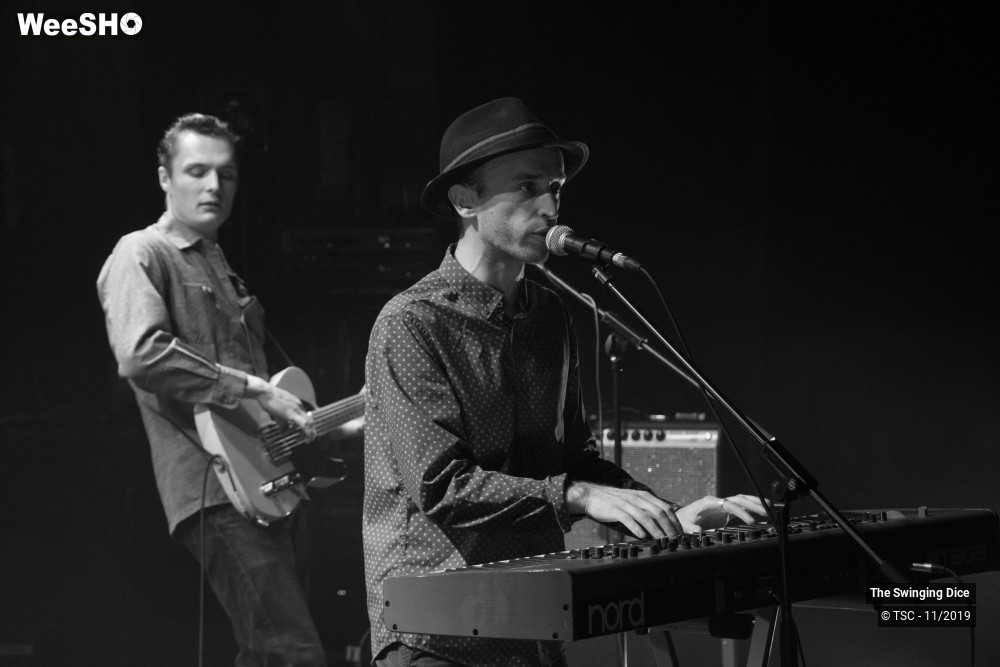 2/16 photos du spectacle The Swinging Dice