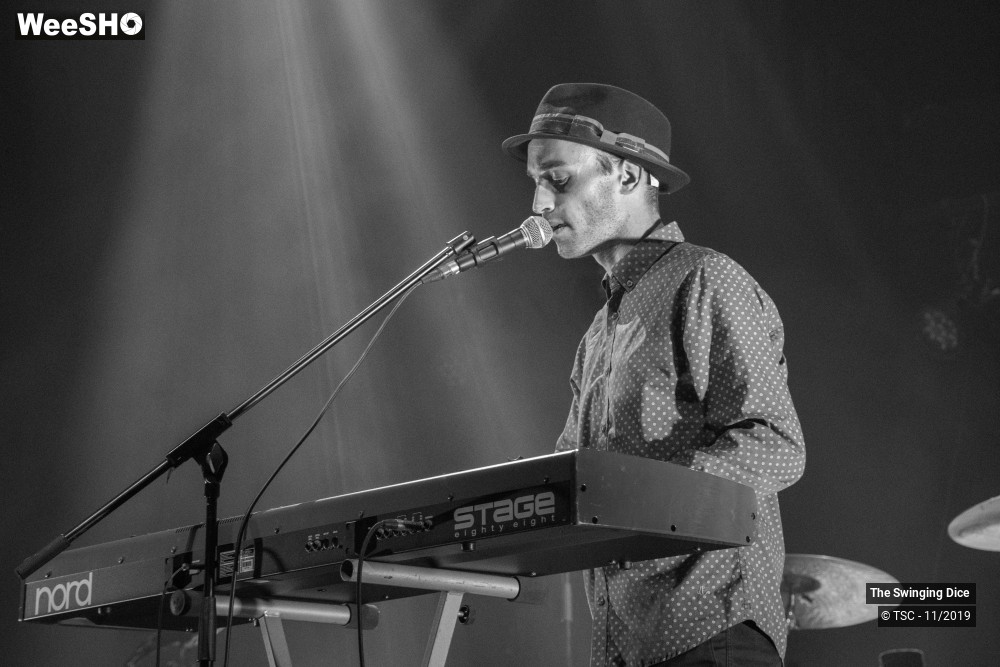 6/16 photos du spectacle The Swinging Dice