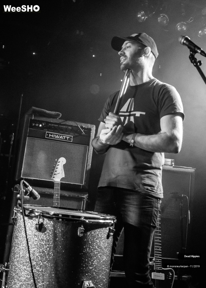 10/27 photos du spectacle Dead Hippies