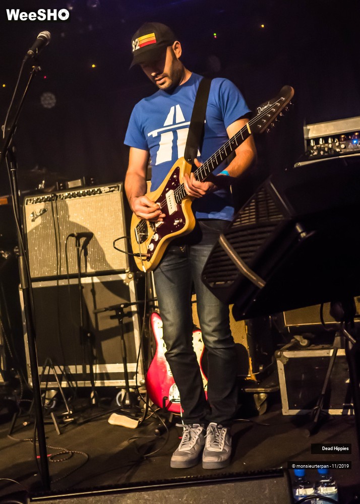 16/27 photos du spectacle Dead Hippies