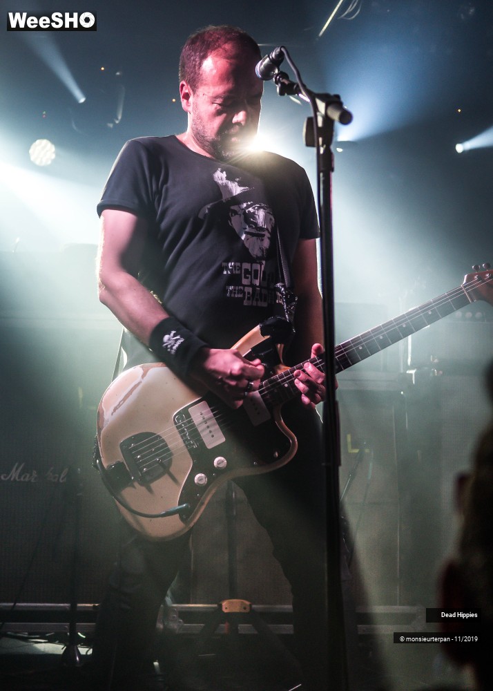 17/27 photos du spectacle Dead Hippies