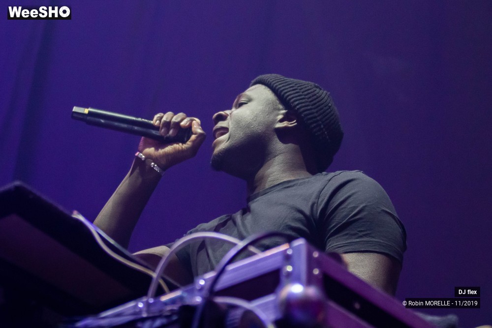 9/43 photos du spectacle DJ flex