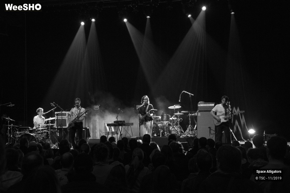 4/6 photos du spectacle Space Alligators