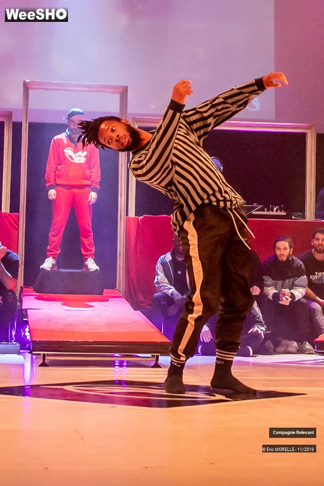 5/50 photos du spectacle Epreuve Playlist Variée Cie Relevant