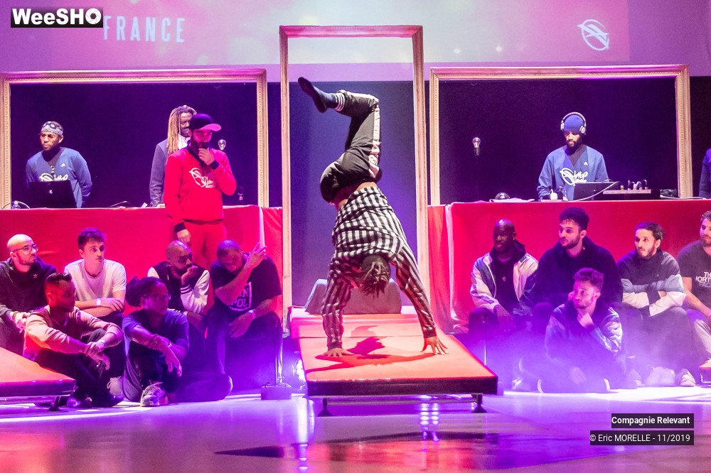 34/50 photos du spectacle Epreuve Playlist Variée Cie Relevant