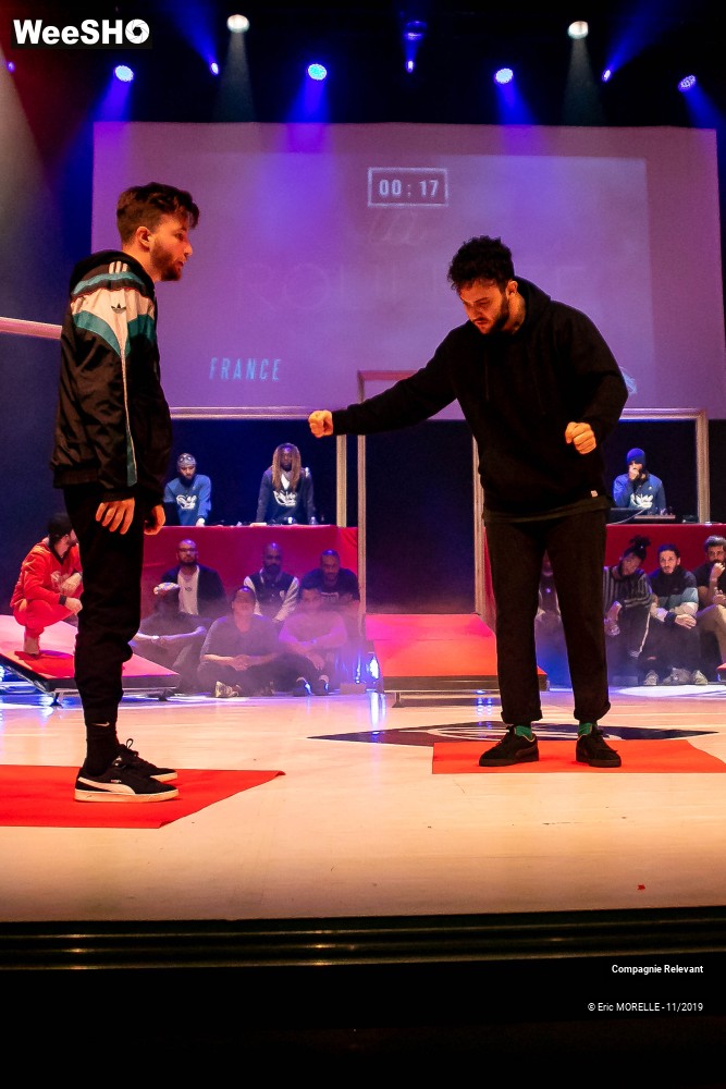 11/50 photos du spectacle l'épreuve de la roulette Compagnie Relevant
