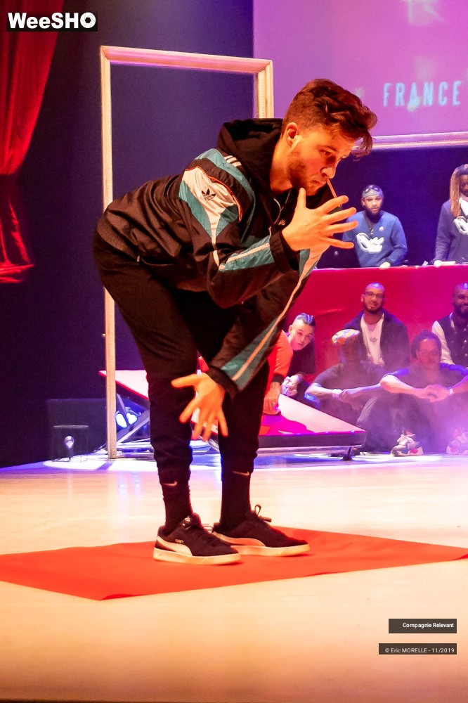 17/50 photos du spectacle l'épreuve de la roulette Compagnie Relevant