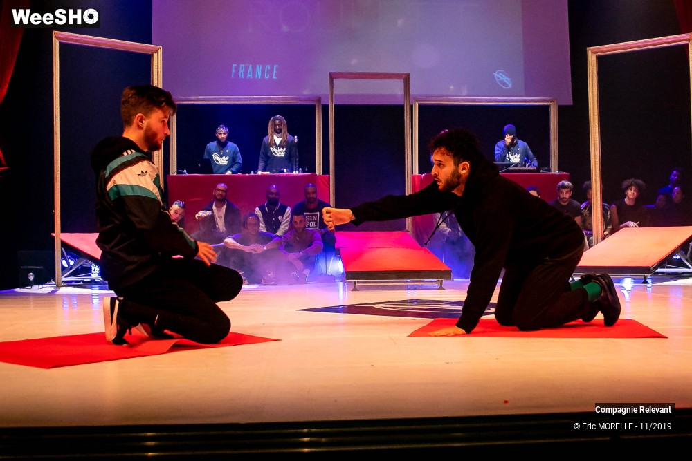 46/50 photos du spectacle l'épreuve de la roulette Compagnie Relevant