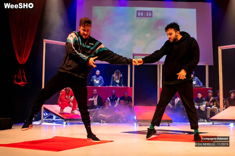 48/50 photos du spectacle l'épreuve de la roulette Compagnie Relevant