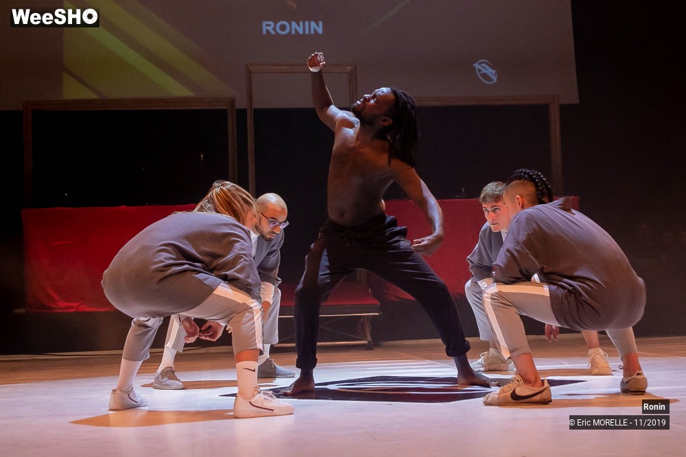 16/50 photos du spectacle L'épreuve du show Ronin