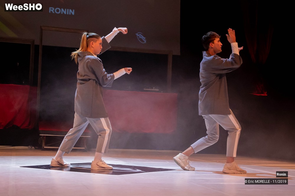 48/50 photos du spectacle L'épreuve du show Ronin