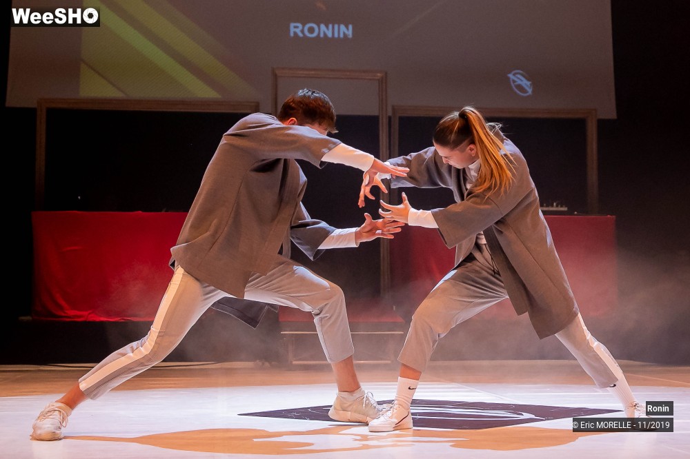 50/50 photos du spectacle L'épreuve du show Ronin