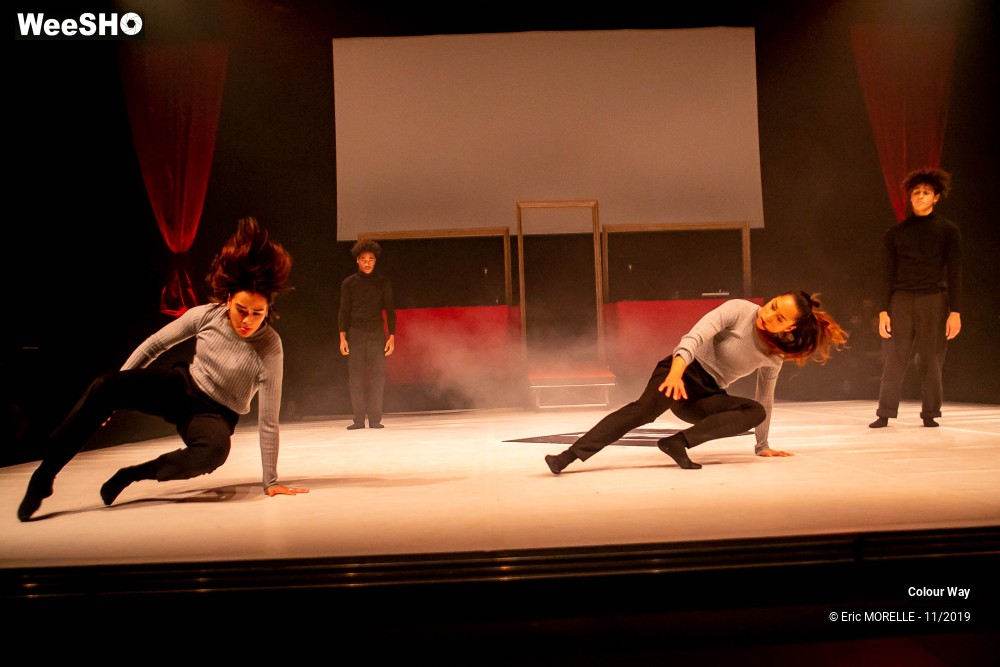 13/50 photos du spectacle L'épreuve du show Colour way